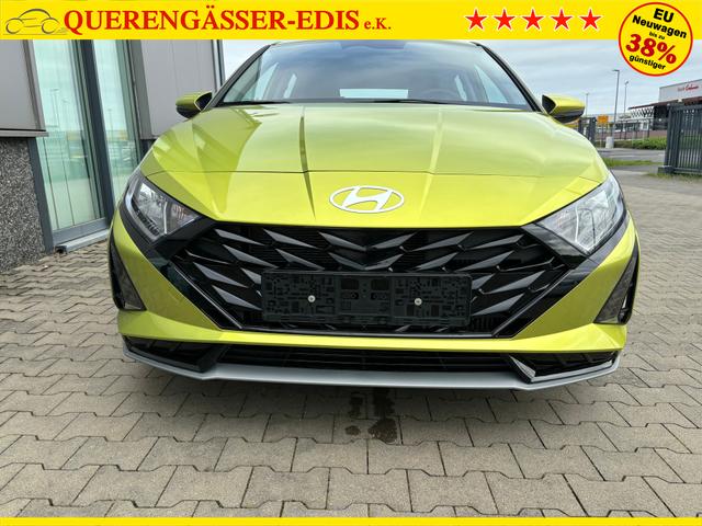 Hyundai i20 Comfort 1.2i 79PS, LUCID-LIME-Metallic, 5 Jahre Garantie, NAVIGATION 10,25", Klima, Parksensoren hinten, Rückfahrkamera, Alarm, Lederlenkrad, Tempomat, Armlehne vorne, Reserverad, 4x elektr. Fensterheber, Fernlicht-Assistent 