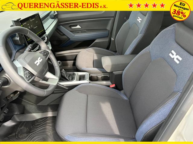 Dacia Duster Expression 1.0 ECO-G 100 (BENZIN + LPG-GASANLAGE), GRAU-METALLIC, WINTER-PAKET, 17" Alufelgen "TERGAN", Klimaanlage, Rückfahrkamera, Parksensoren hinten, LED-Scheinwerfer, Radio Media 10" Smartphone-Spiegelung, Armlehne, Dachreling, Tempomat, Verkehrszeichenerken 
