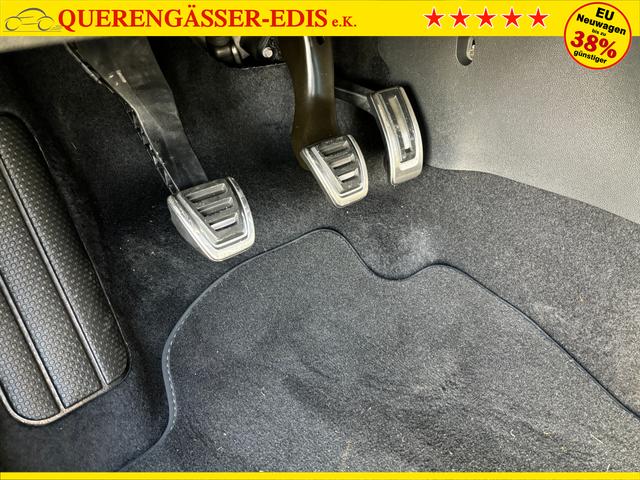 Volkswagen T-Cross R-Line Limited 1.0 TSI 115PS DSG, Schwarz-Metallic, 5 JAHRE GARANTIE, ANH&Auml;NGERKUPPLUNG, Sitzheizung, Climatronic, 18" Alu, MATRIX-LED-Scheinwerfer, Tempomat ACC, Parksensoren vo/hi, R&uuml;ckfahrkamera, Keyless, Privacy-Glas, Radio "Ready2Discover", Wireless App-Connect 