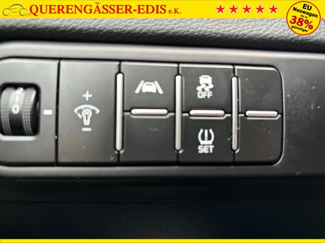 Kia Ceed "Spin" 1.5 T-GDI 140PS AUTOMATIK, Rot-Metallic, NAVI 10,25", Klima, Winter-Paket, Parksensoren hinten, Rückfahrkamera, 16" Alu, Tempomat, Nebelscheinwerfer, Lederlenkrad 