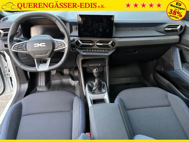 Dacia Duster Journey 1.2 TCe 130 5J Garantie, Winter-Paket, Park-Paket, 18" Alufelgen "TAGASAN", Klimaautomatik, Hands-free, Rückfahrkamera, Parksensoren vorn/hinten, LED-Scheinwerfer, MEDIA NAV 10", Abgedunkelte Scheiben, Nebelscheinwerfer, Armlehne, Dachreling, Tempomat 