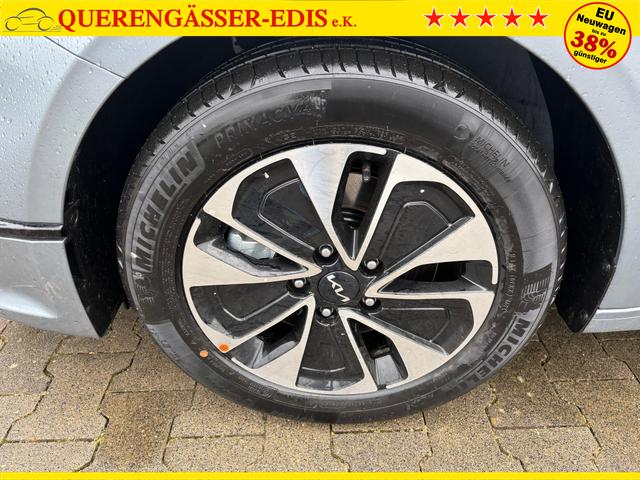 Kia Ceed Sportswagon Spin 1.5 T-GDI 140PS 6-Gang, LUNAR-SILVER METALLIC, 16" Alu, Klimaanlage, Winter-Paket, Navi 10,25", Parksensoren hinten, Rückfahrkamera, Tempomat, Dachreling, Lederlenkrad 