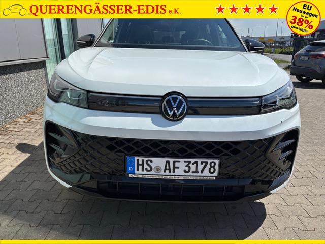 Volkswagen Tiguan R-Line 2.0 TDI 4MOTION 193PS DSG, PANORAMADACH, ANHÄNGERKUPPLUNG, IQ LIGHT, DESIGN-PAKET Black&Style, NAVI, DCC-Fahrwerk, 20" LEEDS schwarz, Area View, Alarm, Elektr. Heckklappe, Keyless,Massagefunktion, Park Assist, ACC, Sitzheizung, Climatranic 