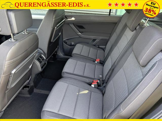 Volkswagen Touran 1.5 TSI 150PS ; 5-SITZER, Schwarz-Met, 17" Alu, Sitzheizung, Elektr. Heckklappe, Keyless, Alarm, IQ-LIGHT LED-Scheinwerfer, Parksensoren v/h, Rückfahrkamera, ACC Tempomat, M-Lederlenkrad, Digitales Cockpit, 3-Zonen-Climatronic, Wireless App-Connect 