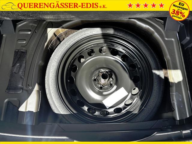 Volkswagen T-Cross LIFE 1.0 TSI 115PS DSG/AUTOMATIK, Rauch-Grau-Metallic, Parksensoren v/h, Rückfahrkamera, Privacy-Glas, Sitzheizung, Climatronic, IQ LIGHT MATRIX-LED, Radio Ready2Discover+Wireless App-Connect, 17" Alu, KEYLESS, Lendenwirbelstütze, M-Lederlenkrad, Dachreling 