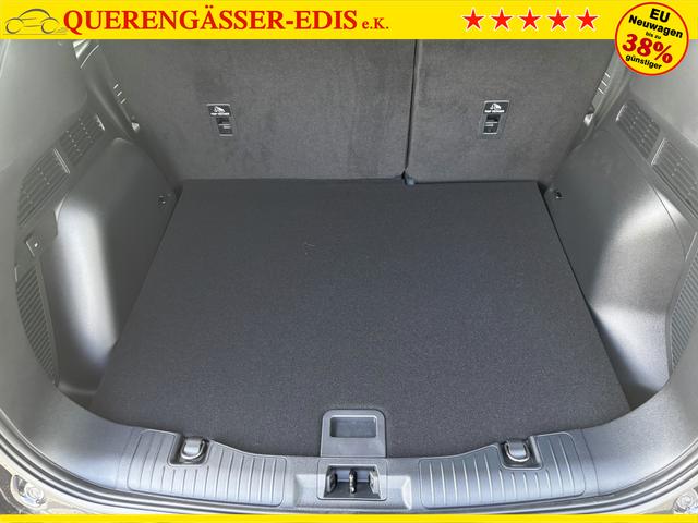 Ford Kuga Titanium 1.5 EcoBoost 186PS AUTOMATIK, Schwarz-Metallic, Winter-Paket, 5 Jahre Garantie, 17" Alu + Allwetterreifen, Navigation 13"-Display, Parksensoren vorne/hinten, Rückfahrkamera, Climatronic, Privacy-Glas, Key-Free-System, Tempomat, LED-Scheinwerfer 