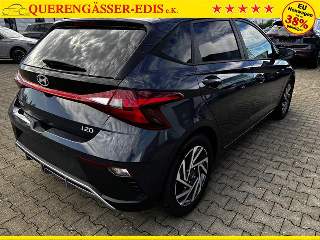 Hyundai i20 Family 1.2i 79PS, AURORA-GRAU METALLIC, WINTER-PAKET, KLIMAAUTOMATIK, 16" ALUFELGEN, 5 Jahre Garantie, NAVIGATION 10,25", Parksensoren hinten, Rückfahrkamera, Alarm, Lederlenkrad, Tempomat, Armlehne vorne, Reserverad, 4x elektr. Fensterheber, Fernlicht-Assisten 