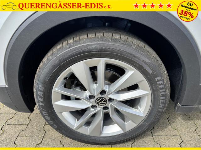 Volkswagen T-Cross LIFE 1.0 TSI 115PS DSG/AUTOMATIK, Silber-Metallic, Parksensoren v/h, Rückfahrkamera, Privacy-Glas, Sitzheizung, Climatronic, IQ LIGHT MATRIX-LED, Radio Ready2Discover+Wireless App-Connect, 17" Alu, KEYLESS, M-Lederlenkrad, Dachreling 