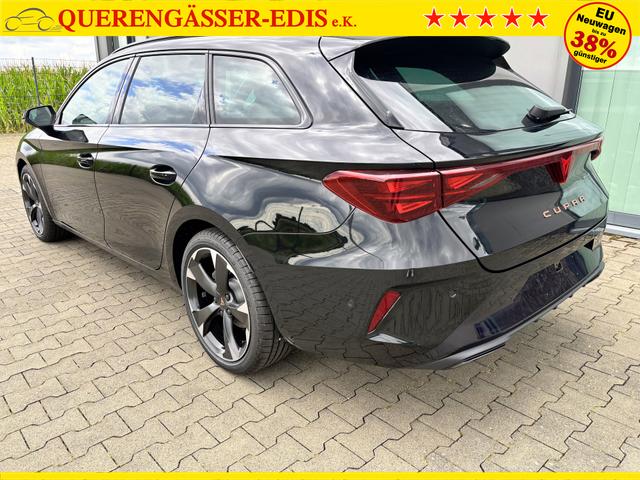 Cupra Leon Sportstourer Basis 1.5 TSI 150PS 6-Gang, 5 Jahre Garantie, AHK SCHWENKBAR, EDGE-PAKET, WINTER-PAKET, Elektr. Heckklappe, Dachreling, 18" Alu, Voll-LED-Scheinwerfer, 3Z-Climatronic, ACC/Tempomat, Digitales Cockpit, Full Link, Parksensoren v/h, Privacy-Glas, M-Lederlenkrad 