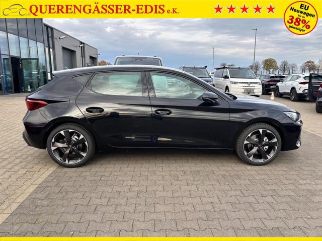 Cupra Leon Basis 1.5 TSI 150PS 6-Gang, 5 Jahre Garantie, EDGE-PAKET, WINTER-PAKET, 18" Alufelgen, Voll-LED-Scheinwerfer, 3Z-Climatronic, ACC/Tempomat, Digitales Cockpit, Full Link, Parksensoren v/h, Privacy-Glas, Multifunktions-Lederlenkrad, LED-Nebelscheinwerfer 