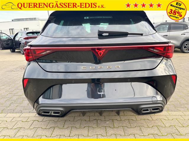 Cupra Leon Basis 1.5 TSI 150PS 6-Gang, 5 Jahre Garantie, EDGE-PAKET, WINTER-PAKET, 18" Alufelgen, Voll-LED-Scheinwerfer, 3Z-Climatronic, ACC/Tempomat, Digitales Cockpit, Full Link, Parksensoren v/h, Privacy-Glas, Multifunktions-Lederlenkrad, LED-Nebelscheinwerfer 