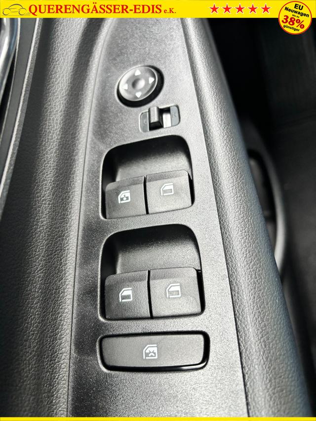 Hyundai i20 Family 1.2i 79PS, SCHWARZ-METALLIC, 16" ALUFELGEN, 5 Jahre Garantie, WINTER-PAKET, KLIMAAUTOMATIK, Abgedunkelte Scheiben, NAVIGATION 10,25", Parksensoren hinten, Rückfahrkamera, Alarm, Lederlenkrad, Tempomat, Armlehne vorne, Reserverad 