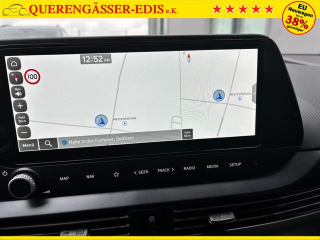 Hyundai i20 Family 1.2i 79PS, SCHWARZ-METALLIC, 16" ALUFELGEN, 5 Jahre Garantie, WINTER-PAKET, KLIMAAUTOMATIK, Abgedunkelte Scheiben, NAVIGATION 10,25", Parksensoren hinten, Rückfahrkamera, Alarm, Lederlenkrad, Tempomat, Armlehne vorne, Reserverad 