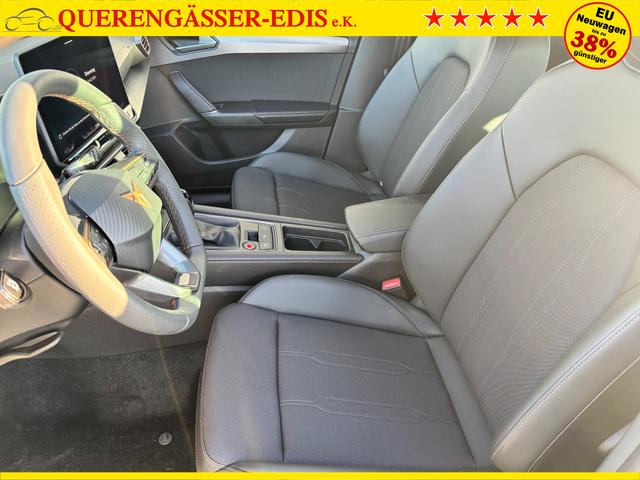 Cupra Leon Sportstourer Basis 1.5 TSI 150PS 6-Gang, 5 Jahre Garantie, AHK SCHWENKBAR, EDGE-PAKET, WINTER-PAKET, Elektr. Heckklappe, Dachreling, 18" Alu, Voll-LED-Scheinwerfer, 3Z-Climatronic, ACC/Tempomat, Digitales Cockpit, Full Link, Parksensoren v/h, Privacy-Glas, M-Lederlenkrad 