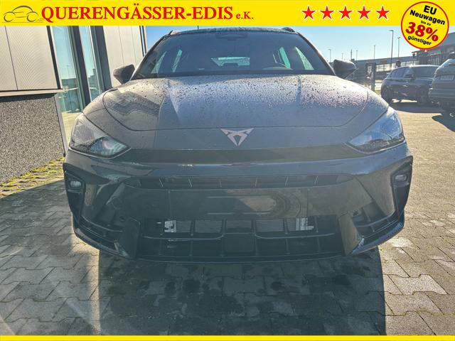 Cupra Leon Sportstourer Basis 1.5 TSI 150PS 6-Gang, 5J Garantie, SCHWARZ-METALLIC, MATRIX-LED, AHK SCHWENKBAR, EDGE-PAKET, DYNAMIC-DESIGN, Elektr. Heckklappe, Dachreling, 18" Alu, Voll-LED-Scheinwerfer, 3Z-Climatronic, ACC/Tempomat, Full Link, Parksensoren v/h, Privacy-Glas 