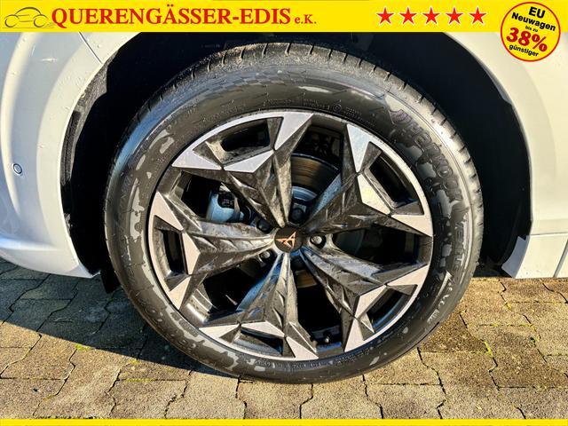 Cupra Terramar Basis 1.5 e-TSI 150PS DSG, 5J Garantie, WEISS-MET, AHK SCHWENKBAR, 19" Alu, NAVIGATION 19"; MATRIX-LED, KESSY, Alarm, Interieur Moon-Light, Elektr. Heckklappe, ACC, Climatronic, Parksensoren vorn/hinten, TOP-VIEW-Kamera,Intelligent-Drive-Paket, HEAD-UP-DISPLAY 