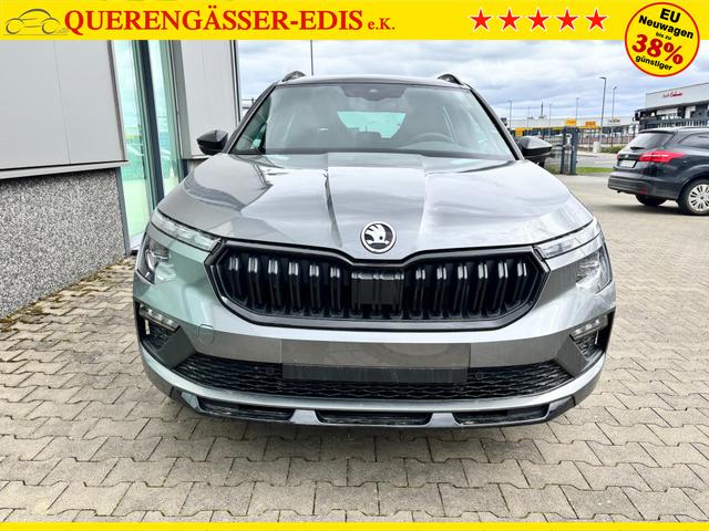 Skoda Kamiq Monte Carlo 1.0 TSI 115PS DSG, GRAU-MET/Dach schwarz, 18" ALU, AHK-VORBEREITUNG, Panoramadach, Matrix-LED, Parksensoren v/h, Kamera, Tempomat, Virtual Cockpit (8"!!), Kessy, Winter-Paket, Climatronic, Radio 8", SmartLink, NSW, Sport-M-Lederlenkrad beheizt, Dachreling 