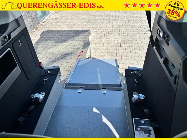 Volkswagen Caddy Maxi Style BEHINDERTENUMBAU (HECKAUSSCHNITT) 1.5 TSI 115PS DSG/AUTOMATIK, PURE-GREY, 17" Alu/Ganzjahresreifen, Winterpaket, ACC-Tempomat, Toter-Winkel, ParkAssist, Parksensoren vo/hi, R&uuml;ckfahrkamera, Radio Ready2Discover 10" + Wireless AppConnect, Climatronic 