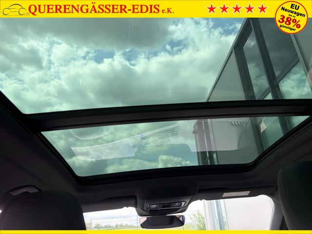 Audi Q3 Basis 2.0 TSI 204PS quattro (Allrad), 5 JAHRE GARANTIE, Technopaket PLUS, Metallic, Anh&auml;ngerkupplung, PANORAMADACH, DIGITALE MATRIX, Exterieur+Interieur S line Paket, 20" ALU 5-Speichen-Tripod, PRIVACY-Glas, SPORTPAKET, Exterieurpaket schwarz, Dynamikpaket 