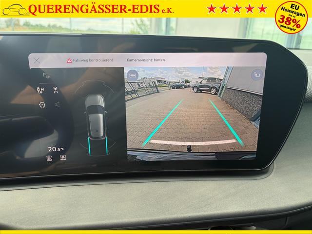 Audi Q3 Basis 2.0 TSI 204PS quattro (Allrad), 5 JAHRE GARANTIE, Technopaket PLUS, Metallic, Anh&auml;ngerkupplung, PANORAMADACH, DIGITALE MATRIX, Exterieur+Interieur S line Paket, 20" ALU 5-Speichen-Tripod, PRIVACY-Glas, SPORTPAKET, Exterieurpaket schwarz, Dynamikpaket 