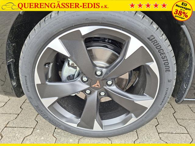 Cupra Leon Sportstourer Basis 1.5 eTSI 150PS DSG (AUTOMATIK), SCHWARZ, ANH&Auml;NGERKUPPLUNG, ELEKTR. HECKKLAPPE, KESSY, ALARM, R&Uuml;CKFAHRKAMERA, 18" Alu, Sitzheizung, M-Lederlenkrad beheizt, Parksensoren vorne und hinten, Adaptiver Tempomat, 3-Zonen-Climatronic, Radio 12,9" + Full Link 