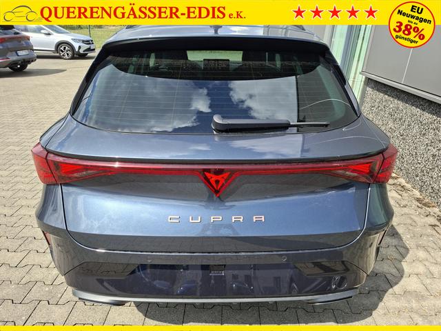 Cupra Leon Sportstourer Basis 1.5 eTSI 150PS DSG (AUTOMATIK), GRAU-MET, ANH&Auml;NGERKUPPLUNG, ELEKTR. HECKKLAPPE, KESSY, ALARM, R&Uuml;CKFAHRKAMERA, 18" Alu, Sitzheizung, M-Lederlenkrad beheizt, Parksensoren vorne und hinten, Adaptiver Tempomat, 3-Zonen-Climatronic, Radio 12,9" + Full Link 