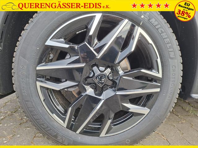 Peugeot 3008 Allure Hybrid 145PS e-DCS6 (Automatik), Grau-Metallic, ANH&Auml;NGERKUPPLUNG, Panorama-Navigations-Paket, Grip-Control-Paket, 19" ALU, Beh. Frontscheibe, Trennnetz, Adaptiver Tempomat, Toter-Winkel, 360&deg;Kamera, Parksensoren vorn/hinten, Lenkradheizung, Alarmanlage 