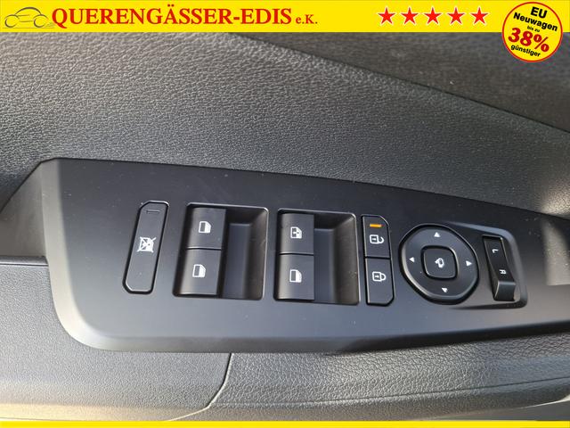 Kia Sportage Silver 1.6 T-GDI 150PS AUTOMATIK, Experience-Green METALLIC, 2-Zonen-Klimaautomatik, Navigation 12,3", Parksensoren vorn/hinten, R&uuml;ckfahrkamera, 17" Alufelgen, Winterpaket/Sitzheizung vorne, Beheiztes Lederlenkrad, ACC Tempomat, Alarm, Dachreling Chrom 