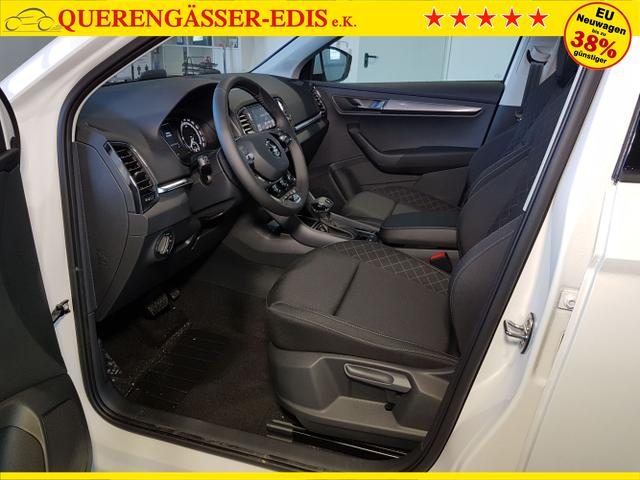 Skoda / Karoq / Weiß / / / 