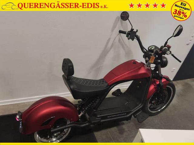 Futura / Chopper E-Roller / Rot / / / 