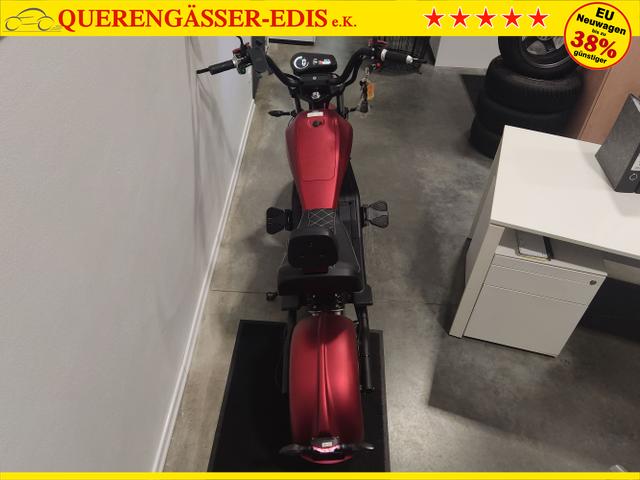Futura / Chopper E-Roller / Rot / / / 