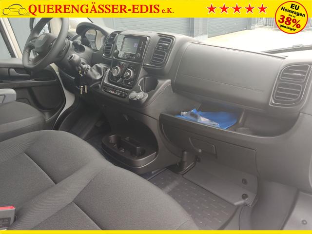 Fiat / Ducato Kastenwagen / Weiß / / / 