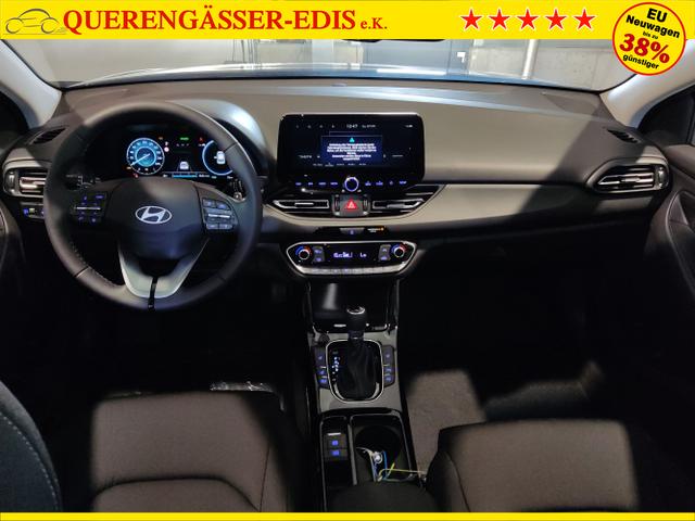 Hyundai / i30 Kombi / Blau / / / , Beispielbilder, ggf. teilweise mit Sonderausstattung