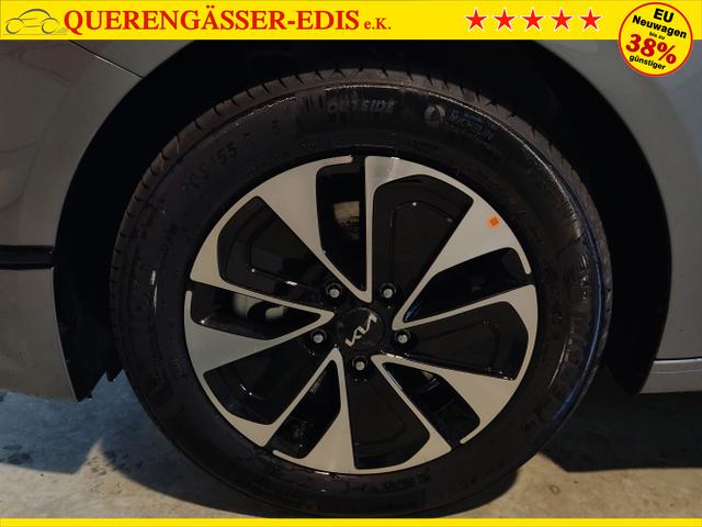 Kia / Ceed Sportswagon / Silber / / / , Beispielbilder, ggf. teilweise mit Sonderausstattung