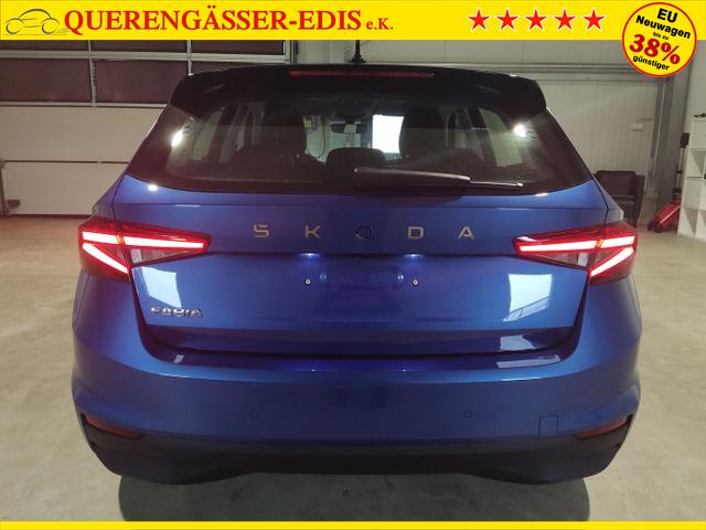 Skoda / Fabia / Blau / / / , Beispielbilder, ggf. teilweise mit Sonderausstattung