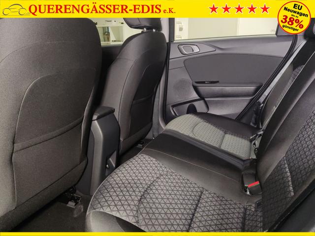 Kia / Ceed Sportswagon / Grün / / / , Beispielbilder, ggf. teilweise mit Sonderausstattung