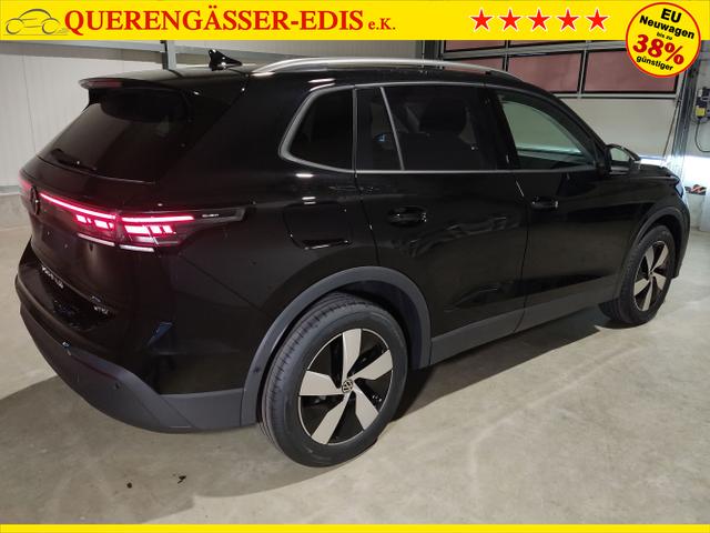 Volkswagen / Tiguan / Schwarz / / / , Beispielbilder, ggf. teilweise mit Sonderausstattung