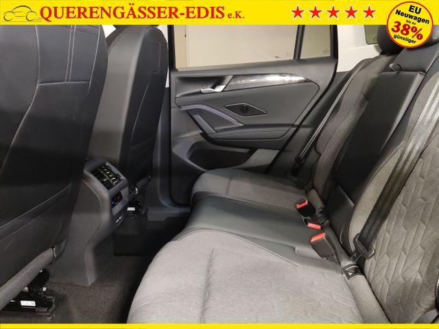 Volkswagen / Tiguan / Schwarz / / / , Beispielbilder, ggf. teilweise mit Sonderausstattung