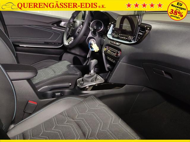 Kia / Ceed Sportswagon / Silber / / / 