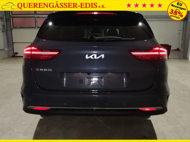 Kia / Ceed Sportswagon / Grau / / / , Beispielbilder, ggf. teilweise mit Sonderausstattung