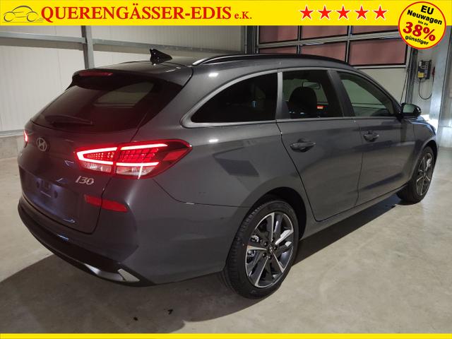 Hyundai / i30 Kombi / Grau / / / , Beispielbilder, ggf. teilweise mit Sonderausstattung