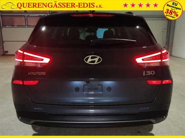 Hyundai / i30 Kombi / Grau / / / , Beispielbilder, ggf. teilweise mit Sonderausstattung