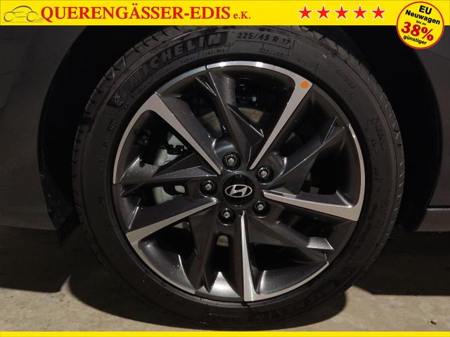 Hyundai / i30 Kombi / Grau / / / , Beispielbilder, ggf. teilweise mit Sonderausstattung