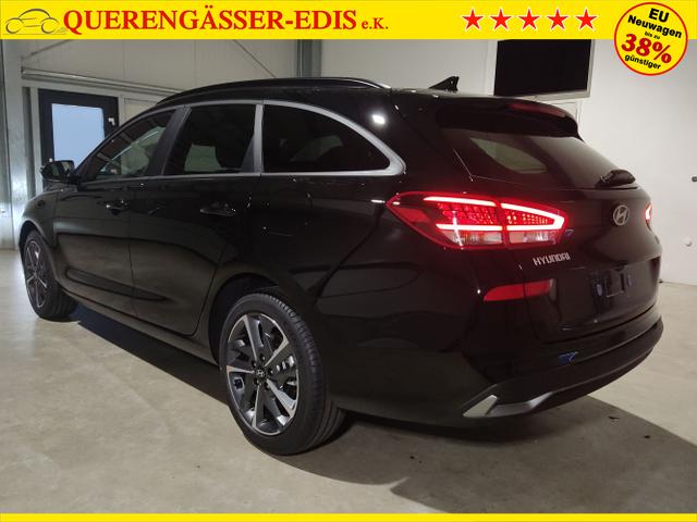 Hyundai / i30 Kombi / Schwarz / / / , Beispielbilder, ggf. teilweise mit Sonderausstattung