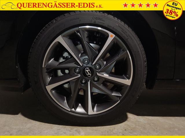 Hyundai / i30 Kombi / Schwarz / / / , Beispielbilder, ggf. teilweise mit Sonderausstattung