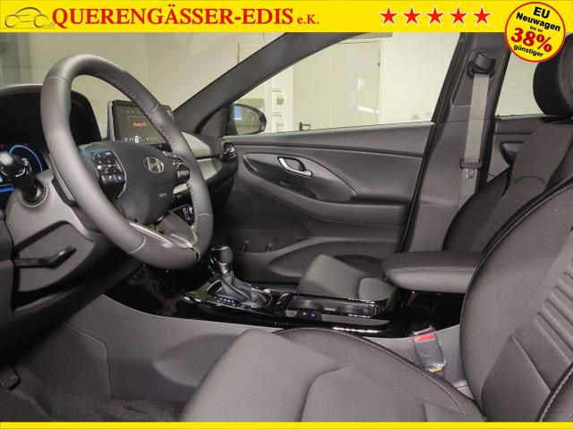 Hyundai / i30 Kombi / Schwarz / / / , Beispielbilder, ggf. teilweise mit Sonderausstattung