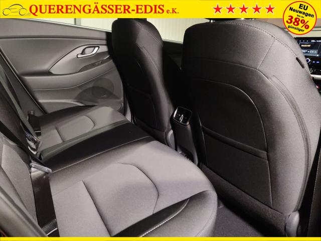 Hyundai / i30 Kombi / Schwarz / / / , Beispielbilder, ggf. teilweise mit Sonderausstattung