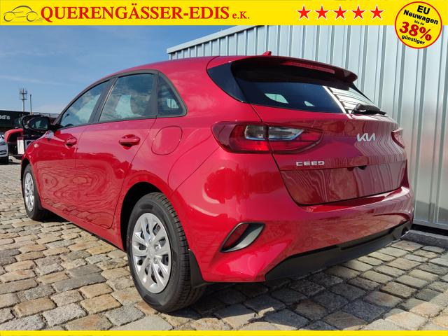 Kia / Ceed Sportswagon / Rot / / / , Beispielbilder, ggf. teilweise mit Sonderausstattung