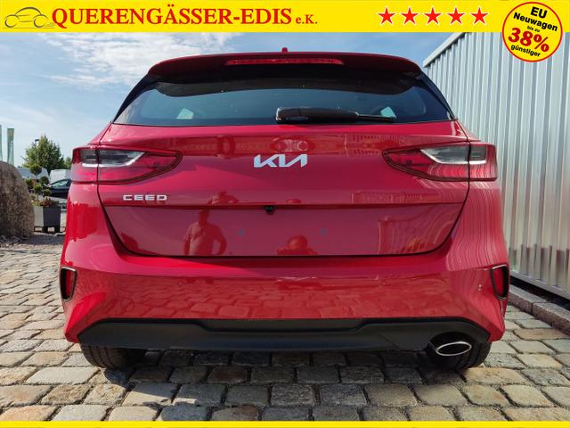 Kia / Ceed Sportswagon / Rot / / / , Beispielbilder, ggf. teilweise mit Sonderausstattung