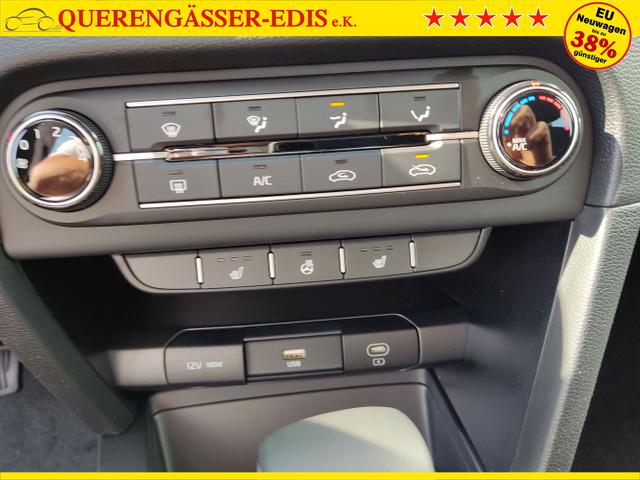 Kia / Ceed Sportswagon / Silber / / / , Beispielbilder, ggf. teilweise mit Sonderausstattung